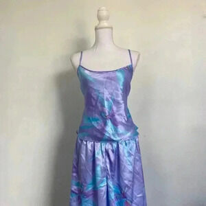 Blue & purple satin pajama set.